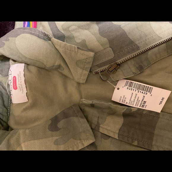 Jacket - Picture 3 of 3